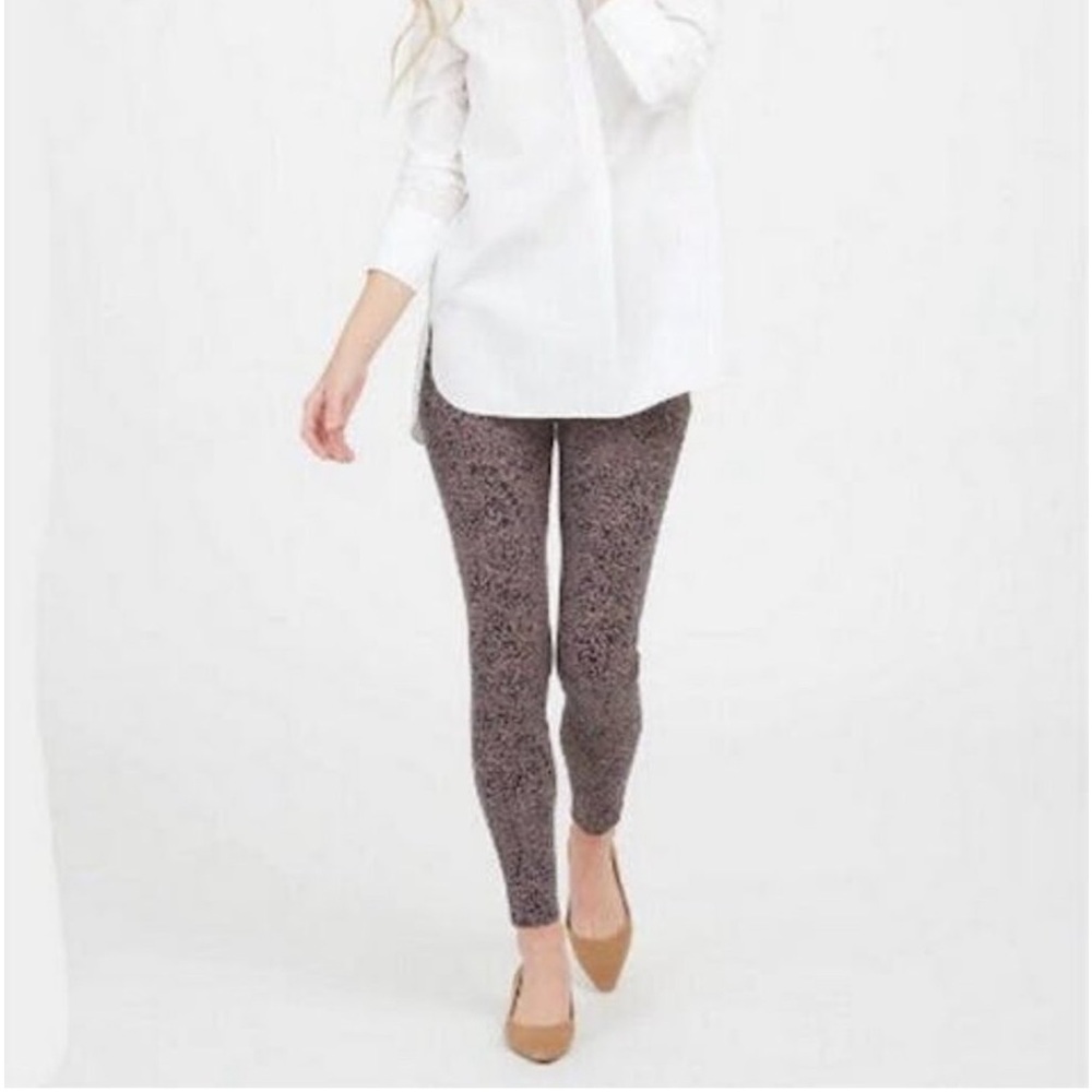 Spanx NWT Dessert Dot Indigo Knit Slimming Pocket Legging. Size M